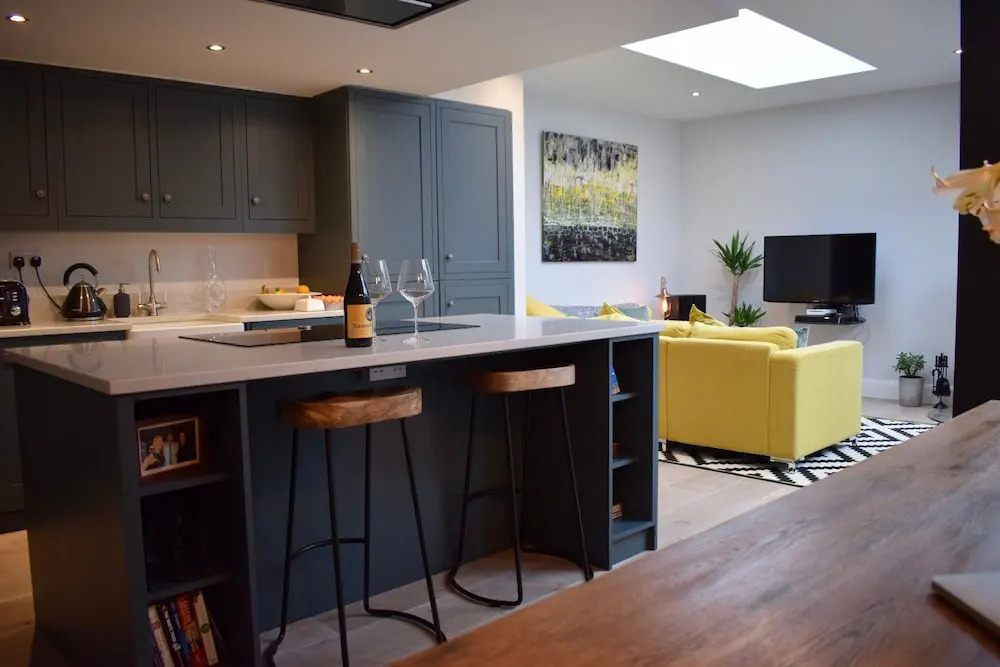 3 Bedroom Townhouse in Dublin 4 Sleeps 6
