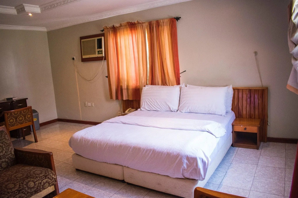 Chelsea Suites Limited