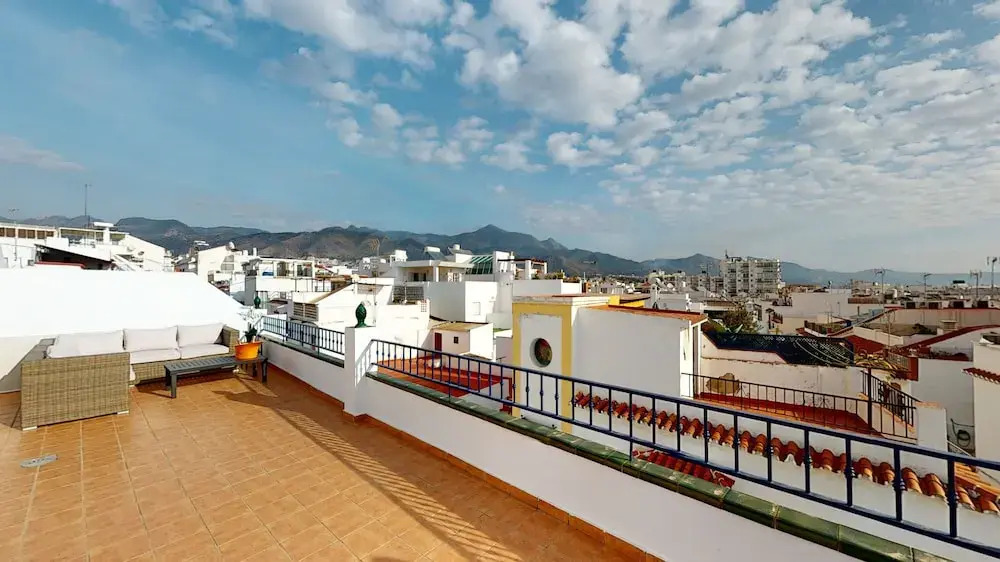 5 Bedroom-PrivatePool-Balcony-Sea View-Nerja
