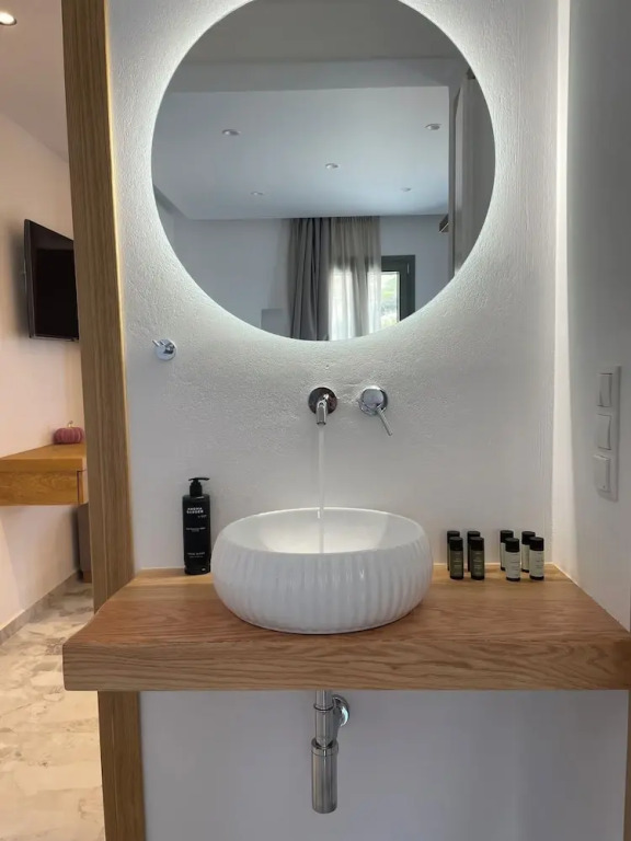Latramys Suites