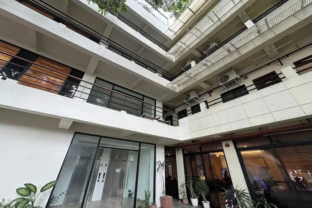 Franca Arcade near Quezon City Circle