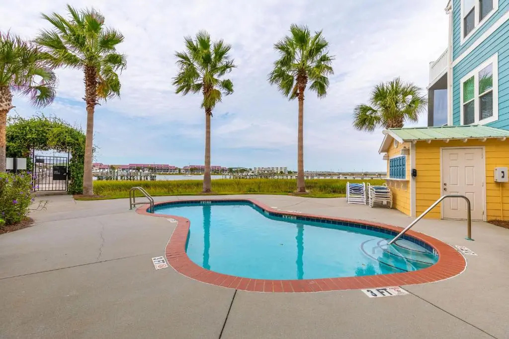 20 Turtle Bay - Riverview - Pool