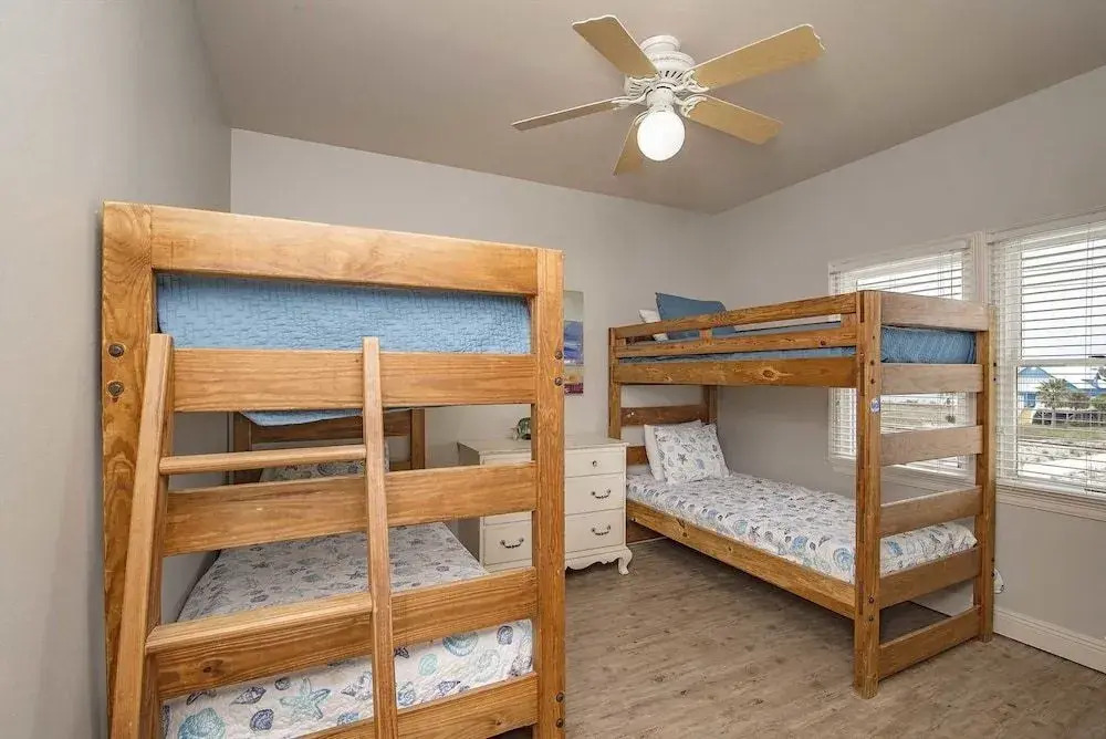 Sandy Castle Beach Home 4 Bedrooms 3 Bathrooms Home