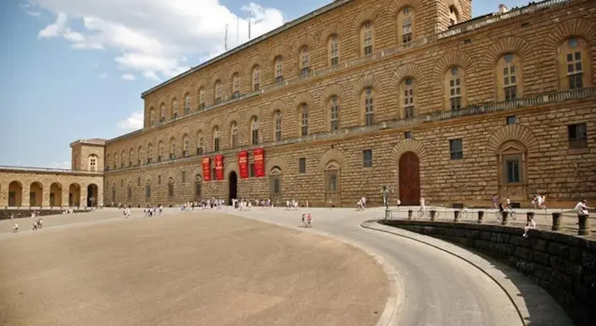 Your Home in Florence - Santo Spirito