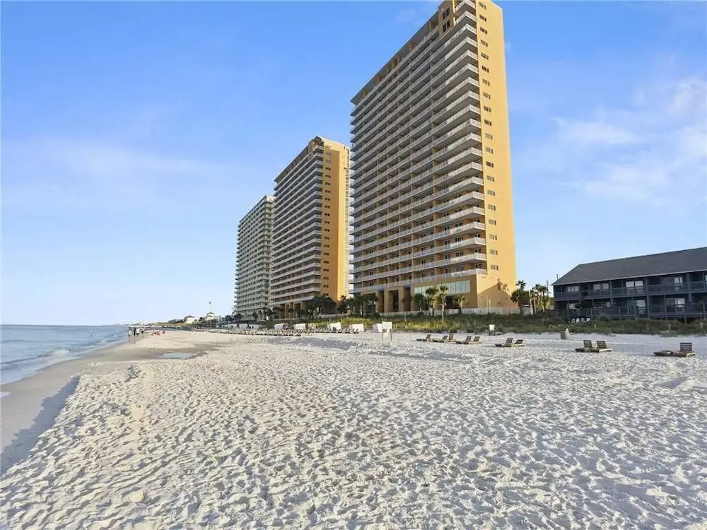 Splash 207 - Two Bedroom Condo