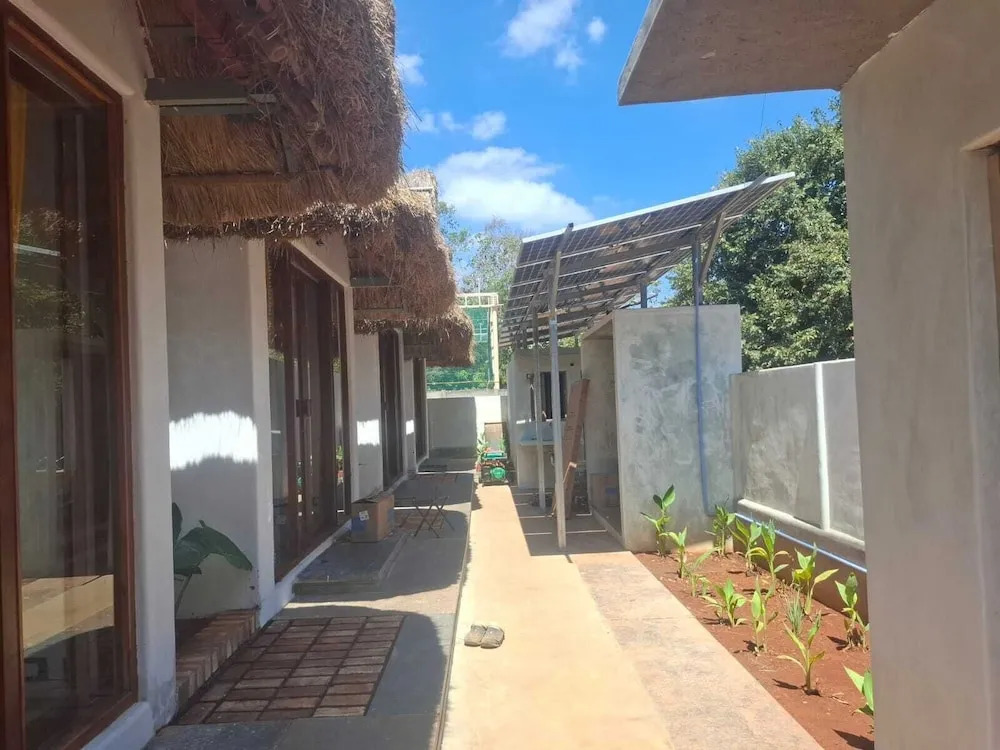 Huts Life Home Stay