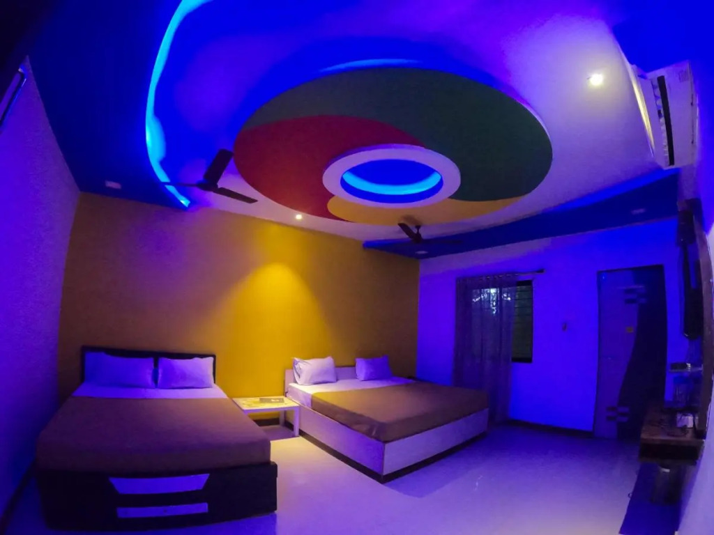 Kings Hotel And Resort