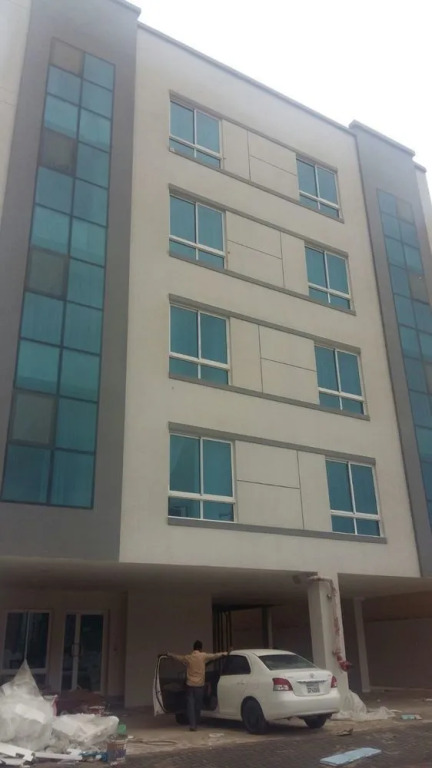 Dana Plaza 2