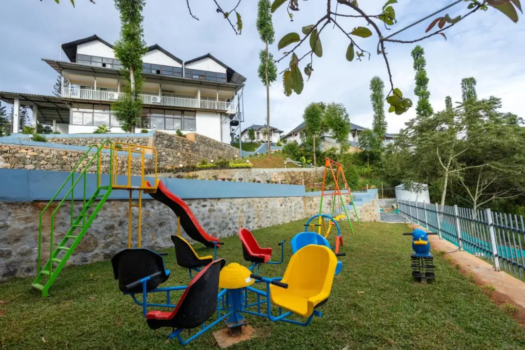 Le Serene Munnar Luxury Resorts & Spa