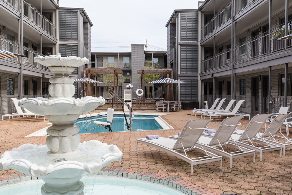 Country Inn & Suites by Radisson, Metairie New Orleans , LA