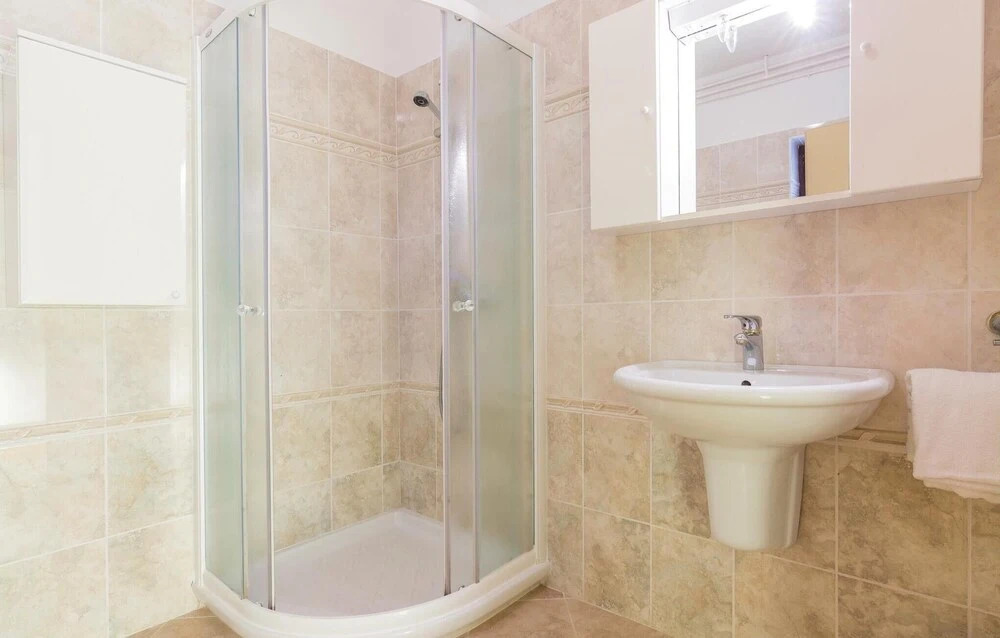 Amazing Home in Porec With Wifi and 3 Bedrooms