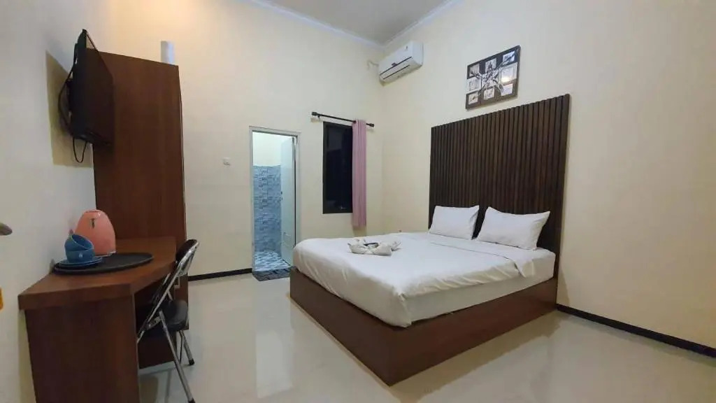 Kaja Guest House by Pesen Kamar