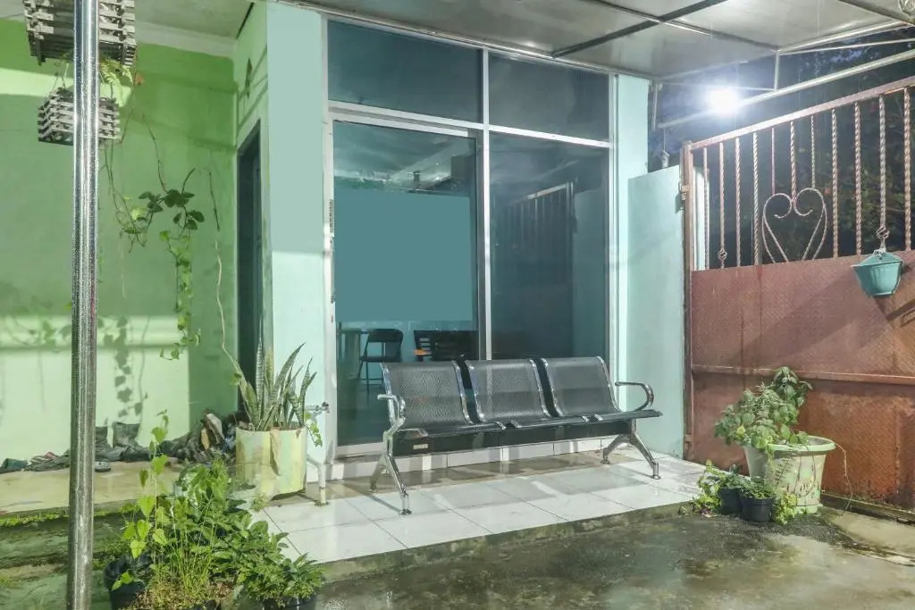 OYO 91262 Wisma Sido Moro