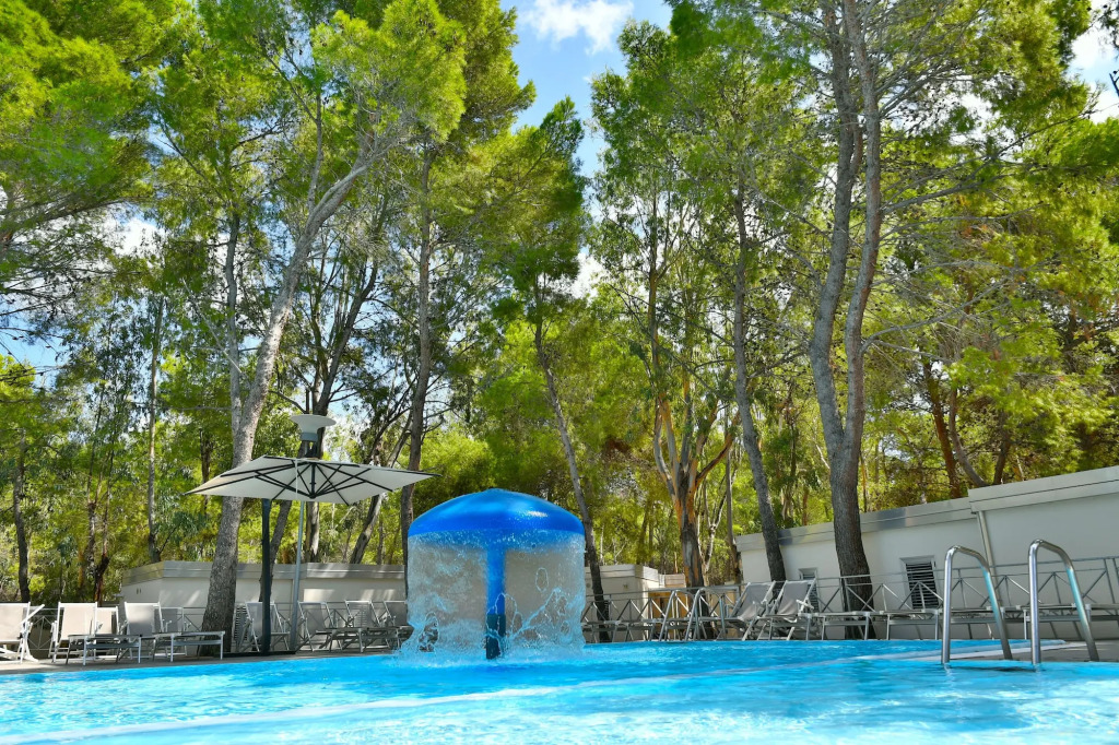 Sira Resort