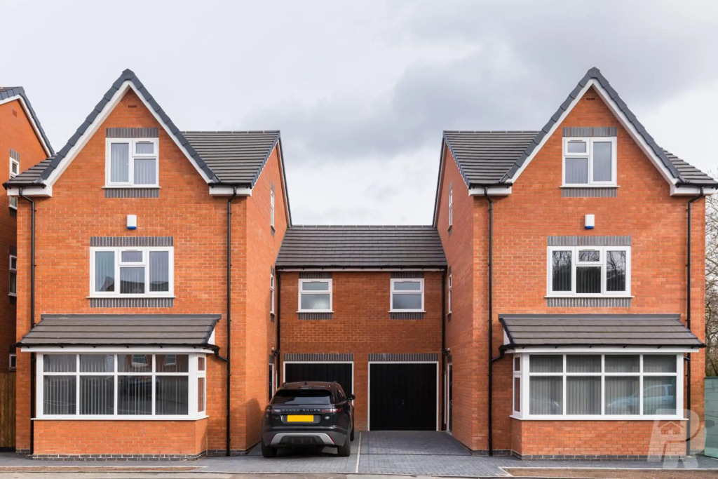 Birmingham Estate III By Prime Stays