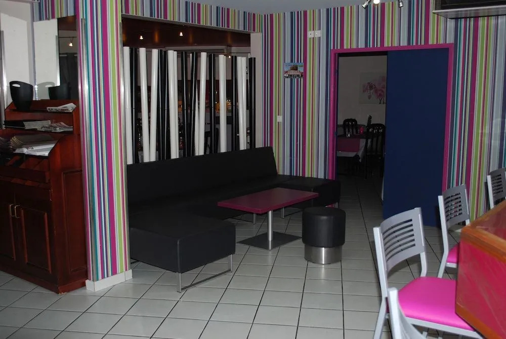 Artel Hotel