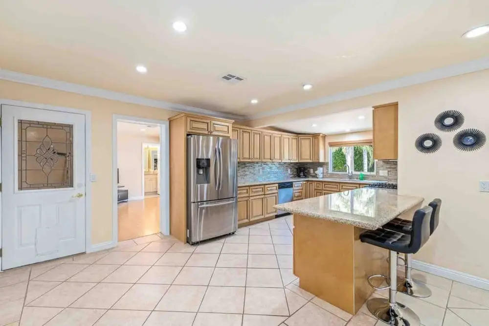 6BR Palm Springs Pool Home by ELVR -3097