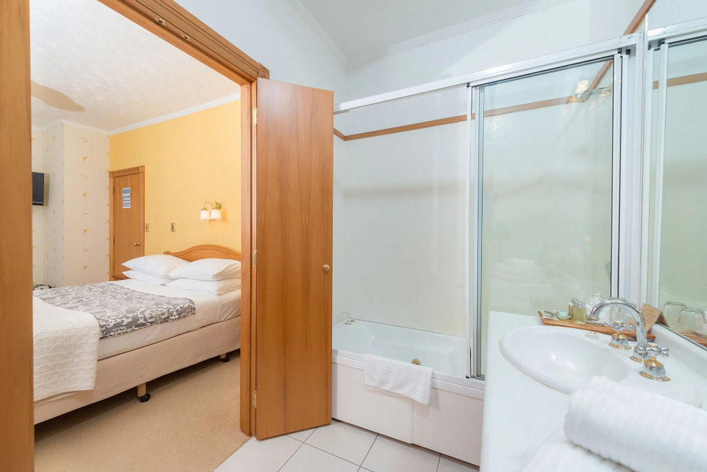 Hamurana Lodge Boutique Hotel