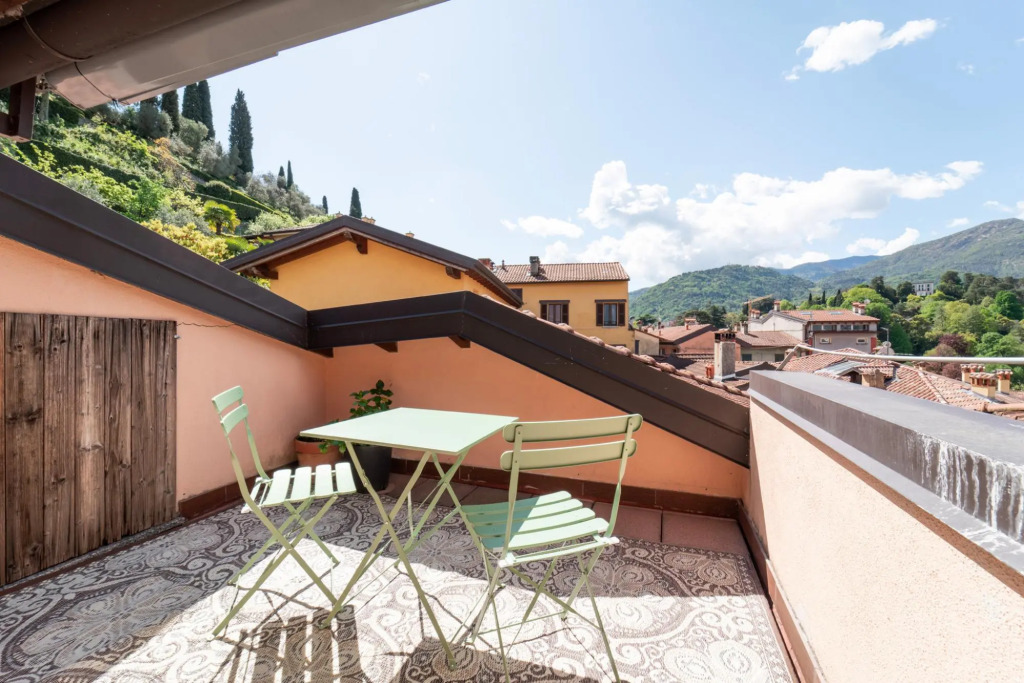 Bellagio Apartment