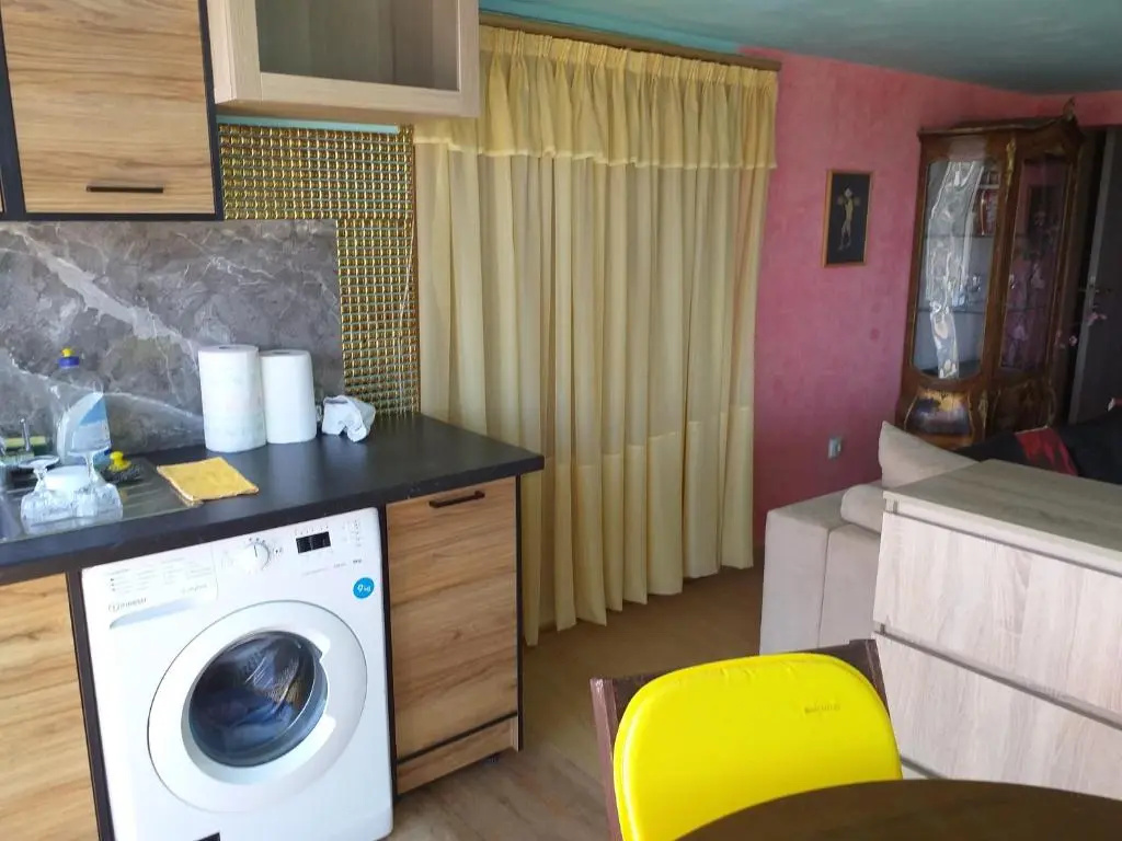 3 Jaccuzi Airport House - Airport Transfer Available