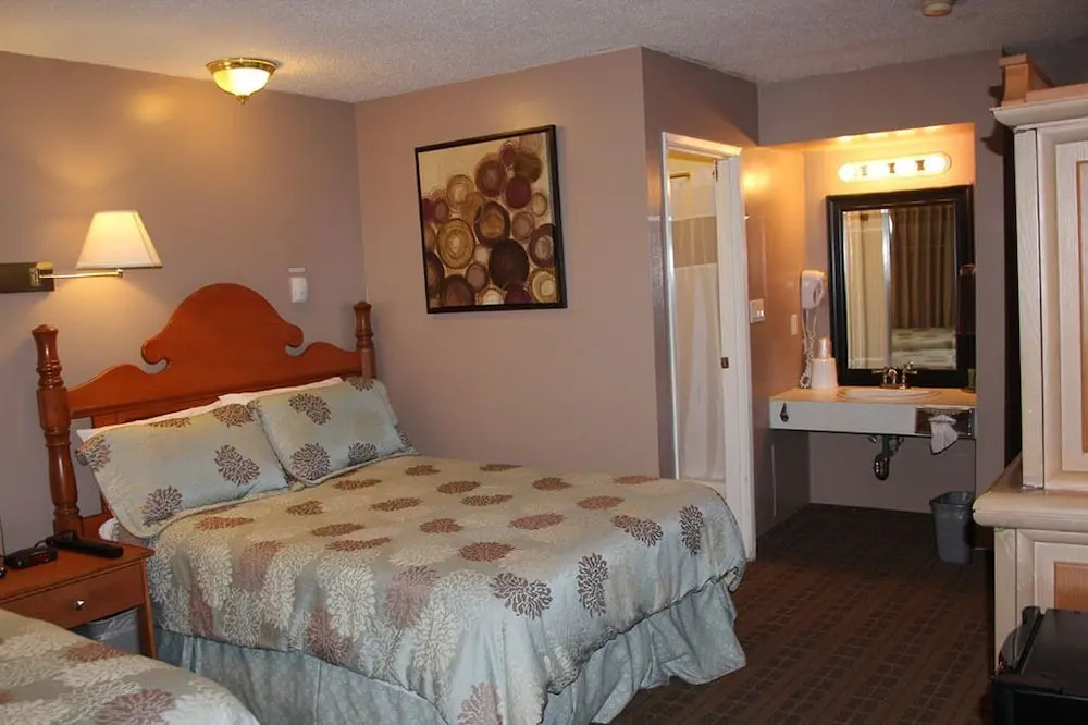 Kings Motel & Restaurant