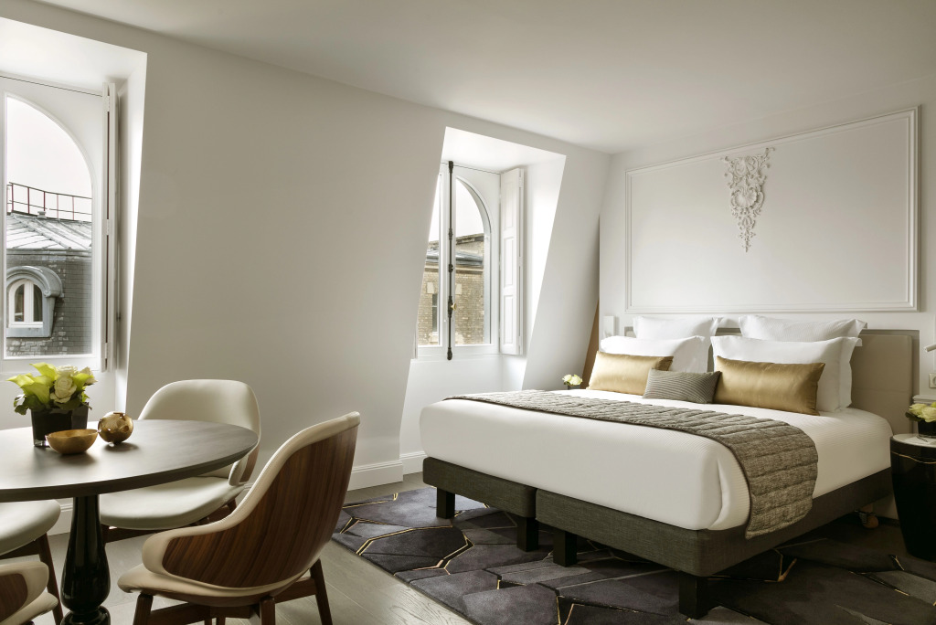 La Clef Champs-Élysées Paris by The Crest Collection
