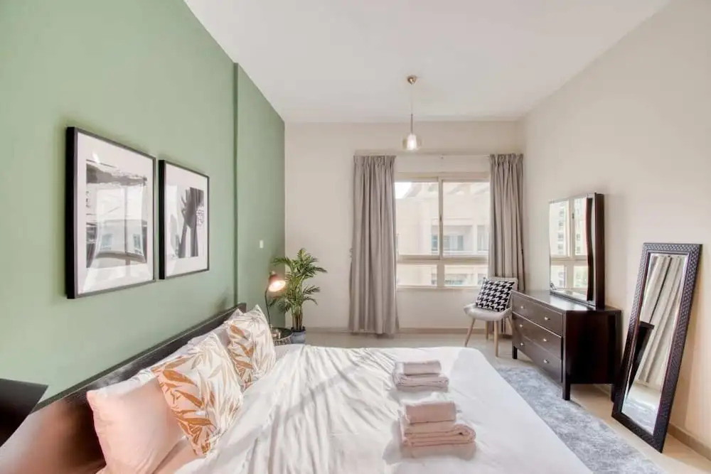 Chic Ensuite Flat - 10min From Palm Jumeirah