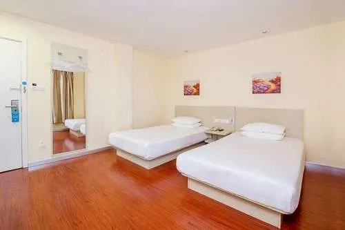 Hanting Hotel (Jimo Baolong Plaza)