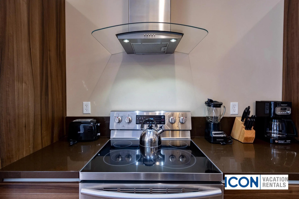 4 Bedroom Luxury Condo With 4.5 Baths! , KISSIMMEE, US