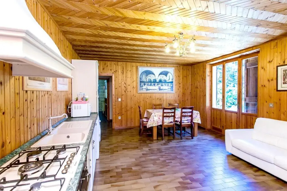 Apartment With 2 Bedrooms in Ramazzano - Le Pulci, With Pool Access and Furnished Garden - 55 km From the Slopes