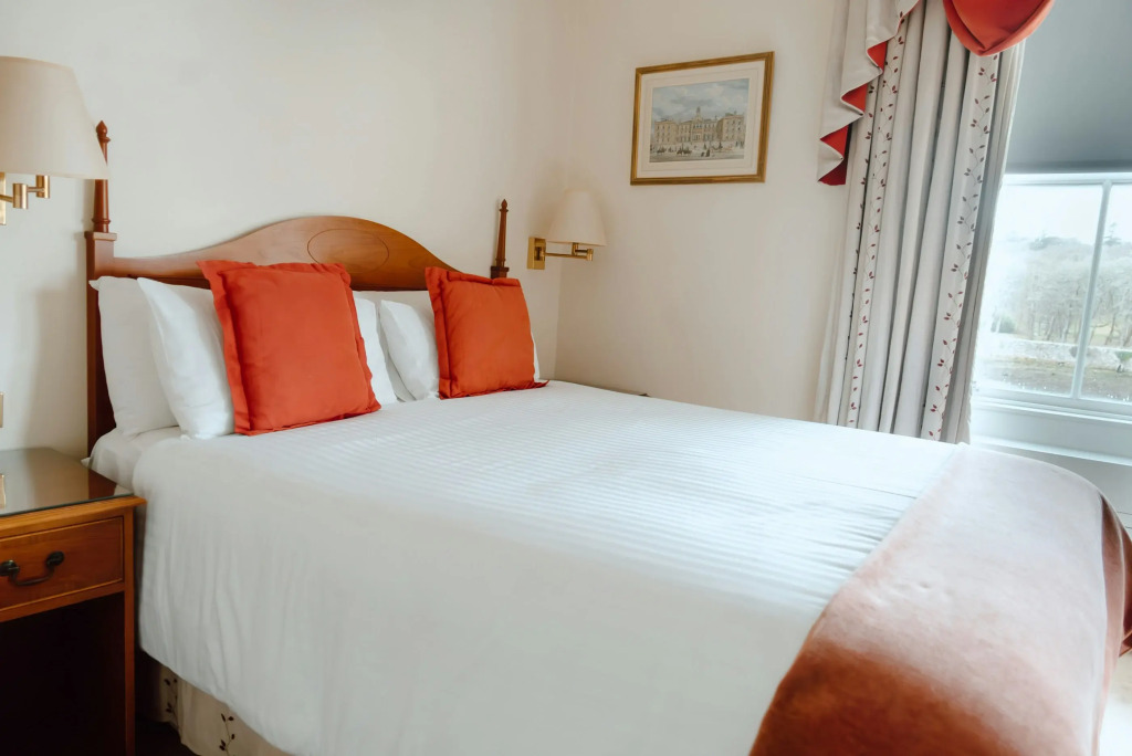 Royal Hotel