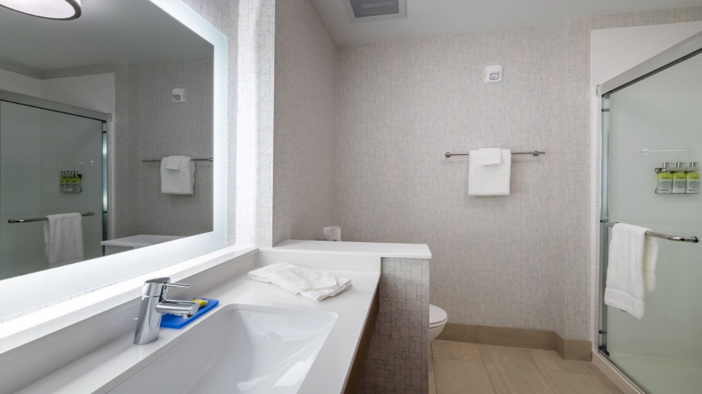 Holiday Inn Express & Suites Marion by IHG