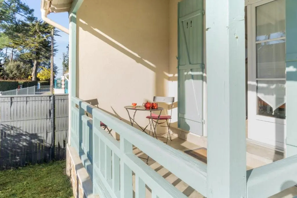 Maison de Bourg a Deux Pas de la Mer