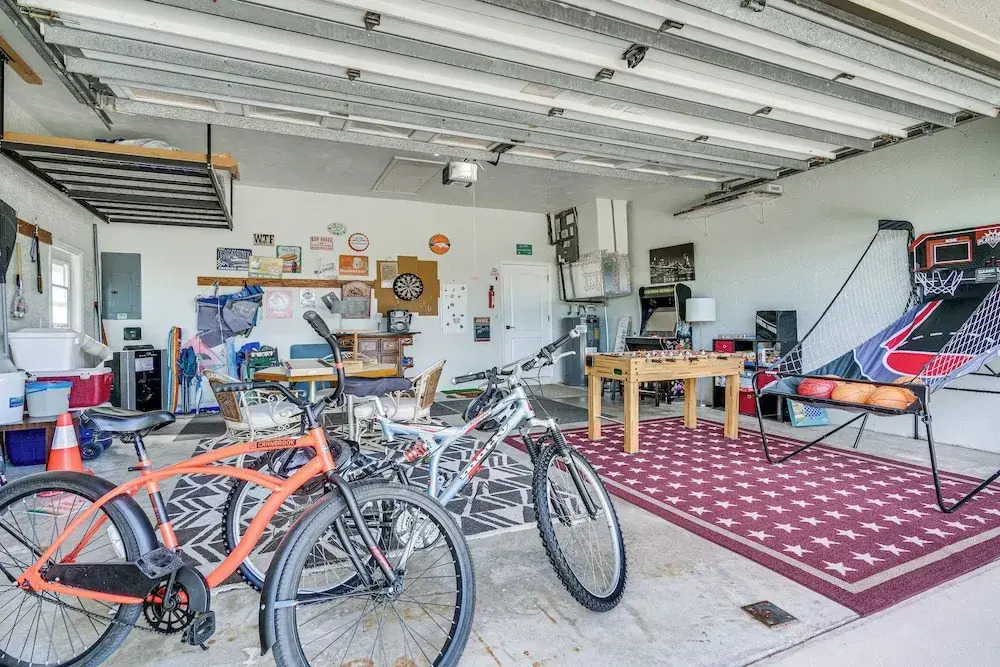 Boat Dock & Patio: Cape Coral Home 6 Mi to Beach!