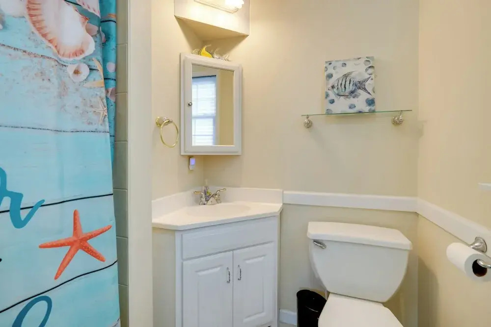Sunny Ocean City Retreat ~ Qtr-mi to Beach!