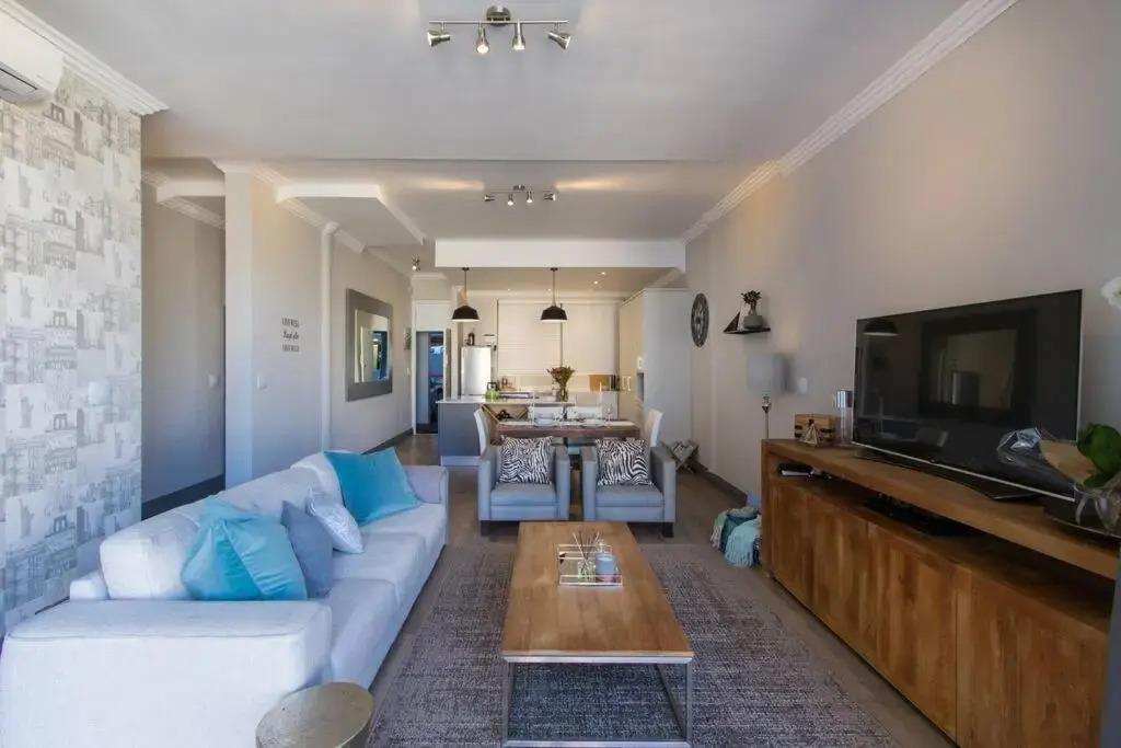 9 Church View - Homely Apartment