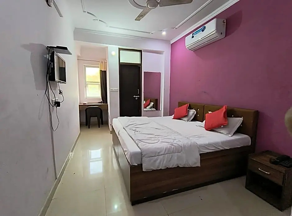Hotel Bullet Inn @ Jaipur
