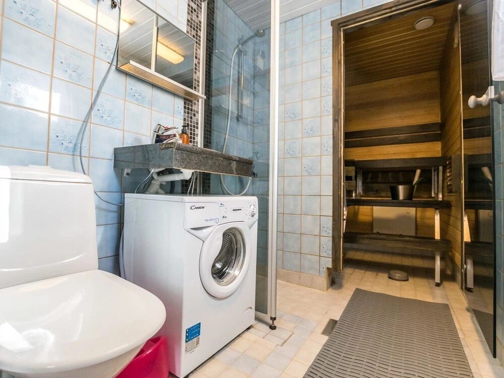 Holiday Home Mustalampi 5 satakieli