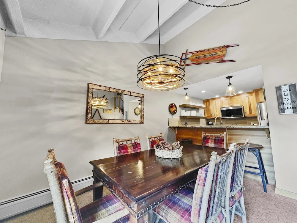 Peregrine Lodge-Remodeled Kitchen-Steps to Super Bee Lift - PG309 by RedAwning