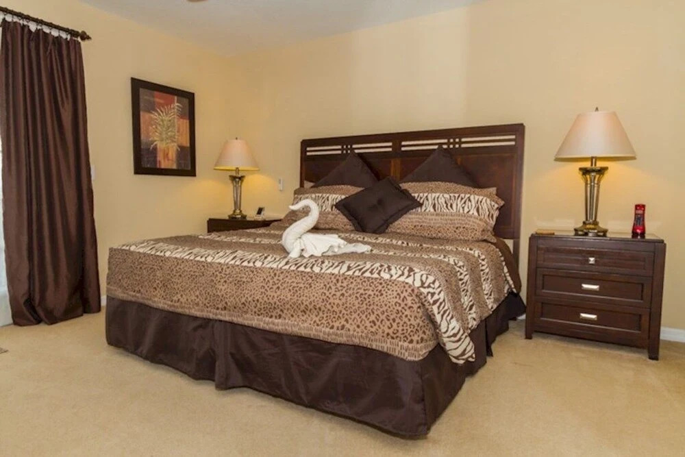 West Haven Villa Pool/spa And Game Room! 5 Bedroom Home by Redawning