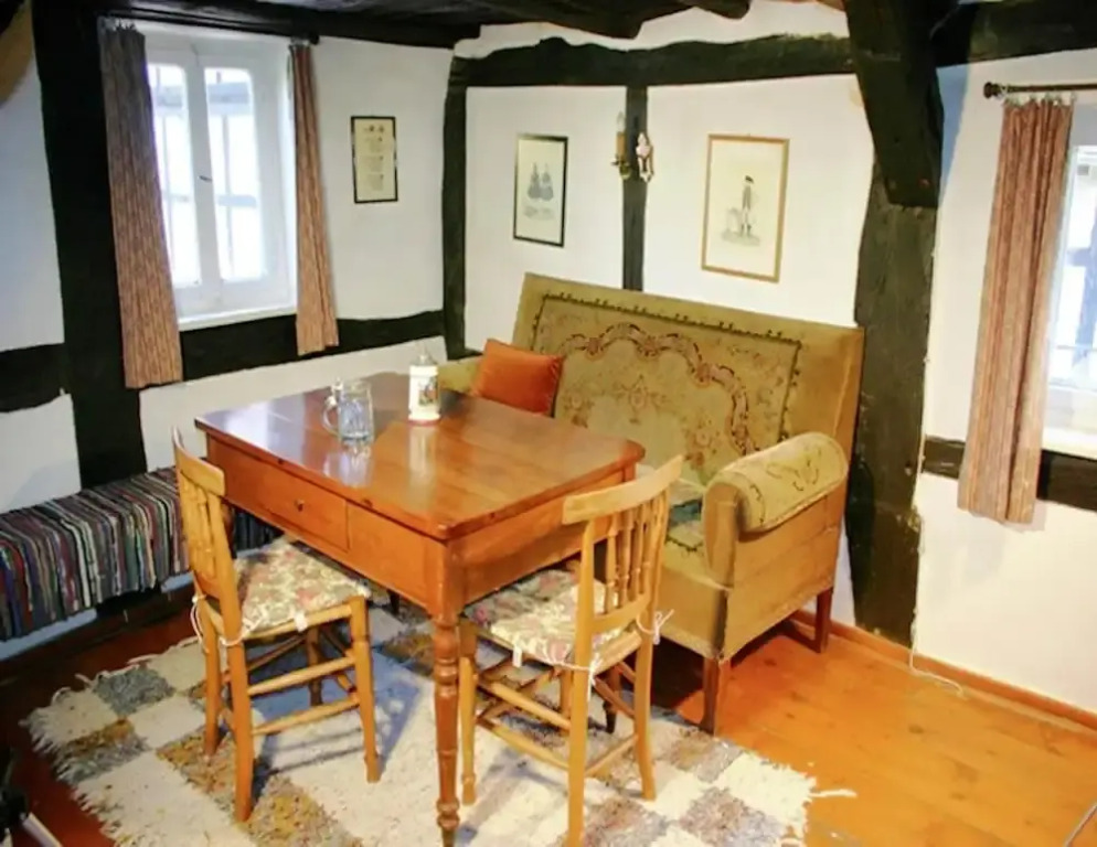 Traditionelles Ferienhaus in Hessen mit Garten