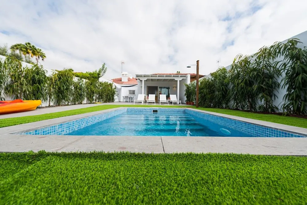 Villas Pasito Blanco