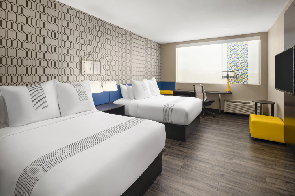 GLō Best Western Dawley Farms In Sioux Falls