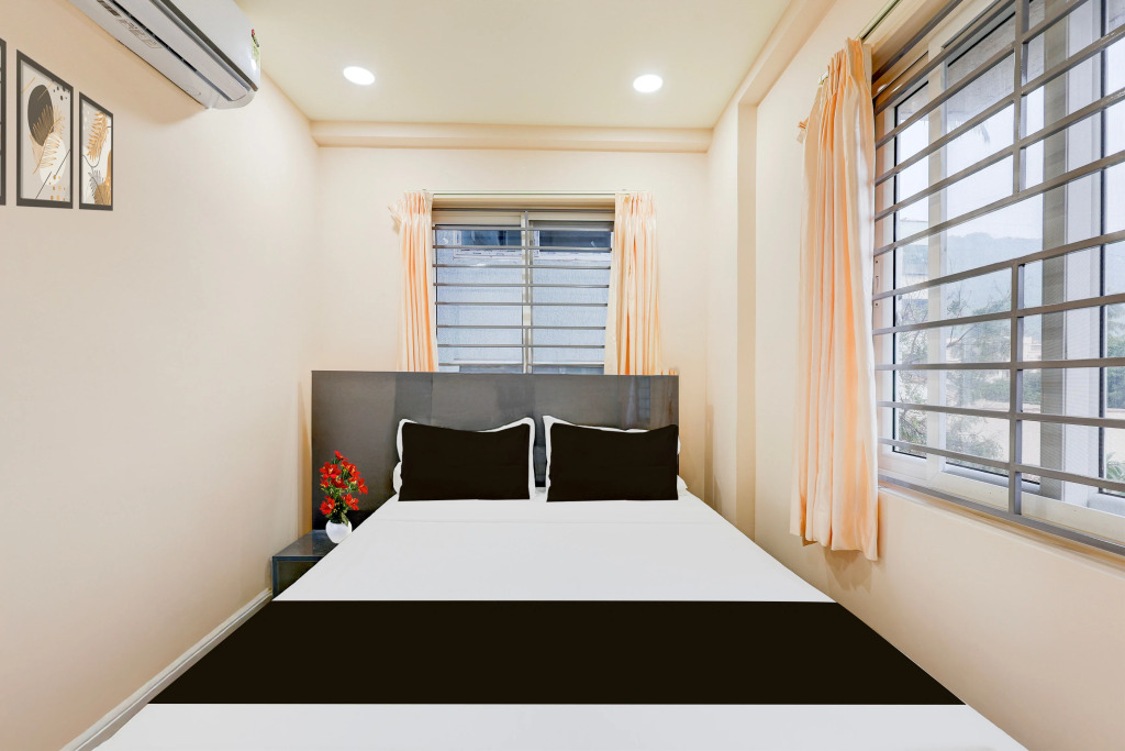 Townhouse MVP Sector With Kailasagiri Hill View