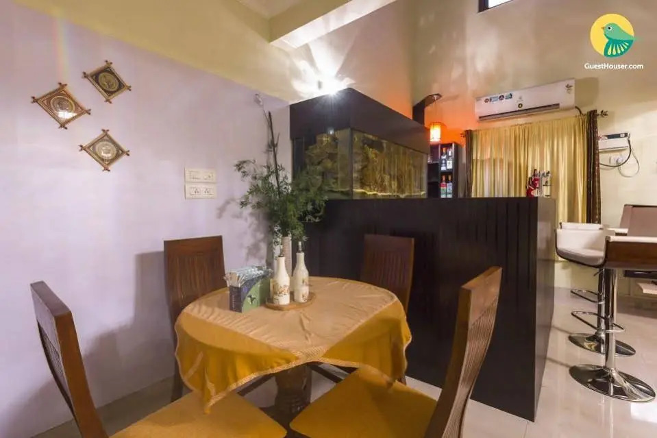 Zeus Homestays