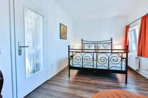 Riverside Apartments