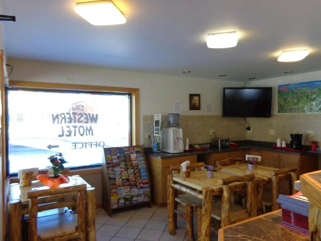 Western Motel