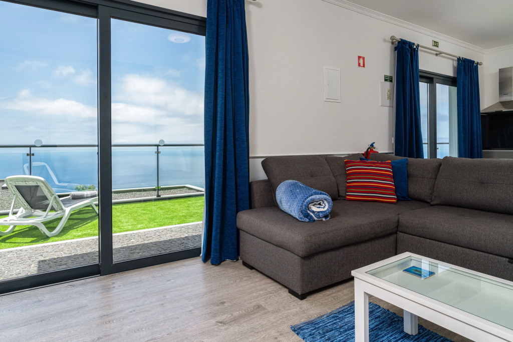 Contemporary Villas | Sunset Cliff 2