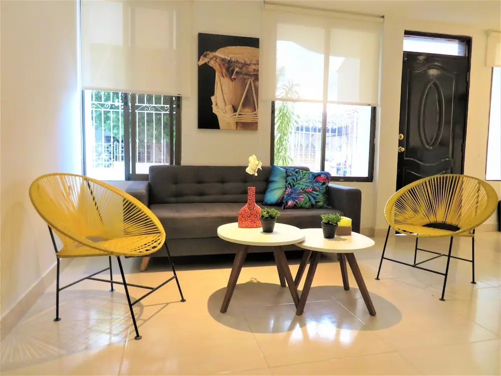 SAN JACINTO HOSTEL
