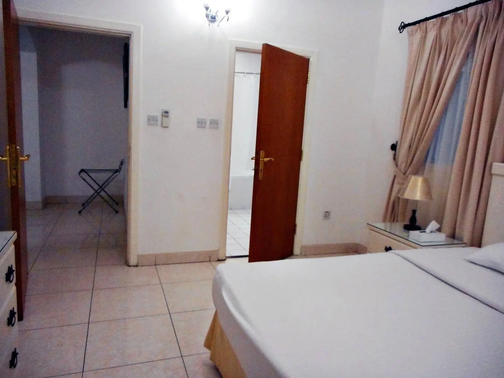 Tropicana Hotel